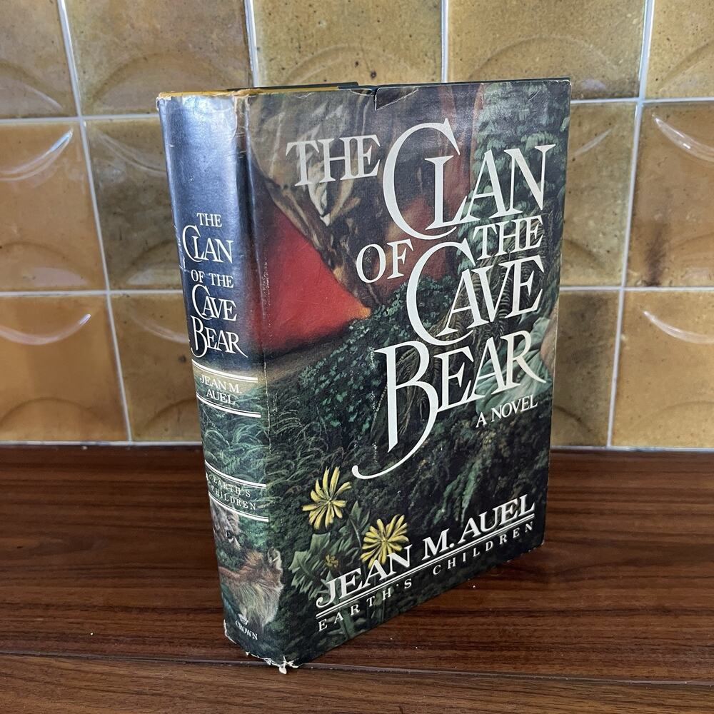 The Clan Of The Cave Bear by Jean M. Auel 1980 HC DJ Crown Publishing